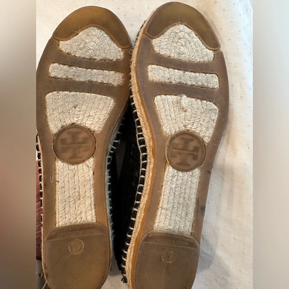 Tory Burch Jackie black crochet lace flat espadrilles Size 10 EUC
